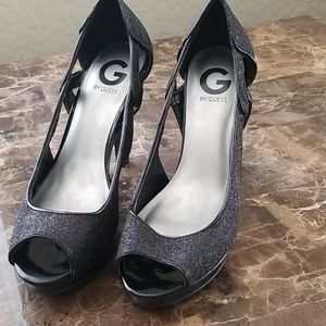 Net G by Guess pumps